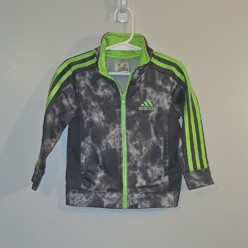 Adidas Kids Black and Bright Green Jacket LOT-P